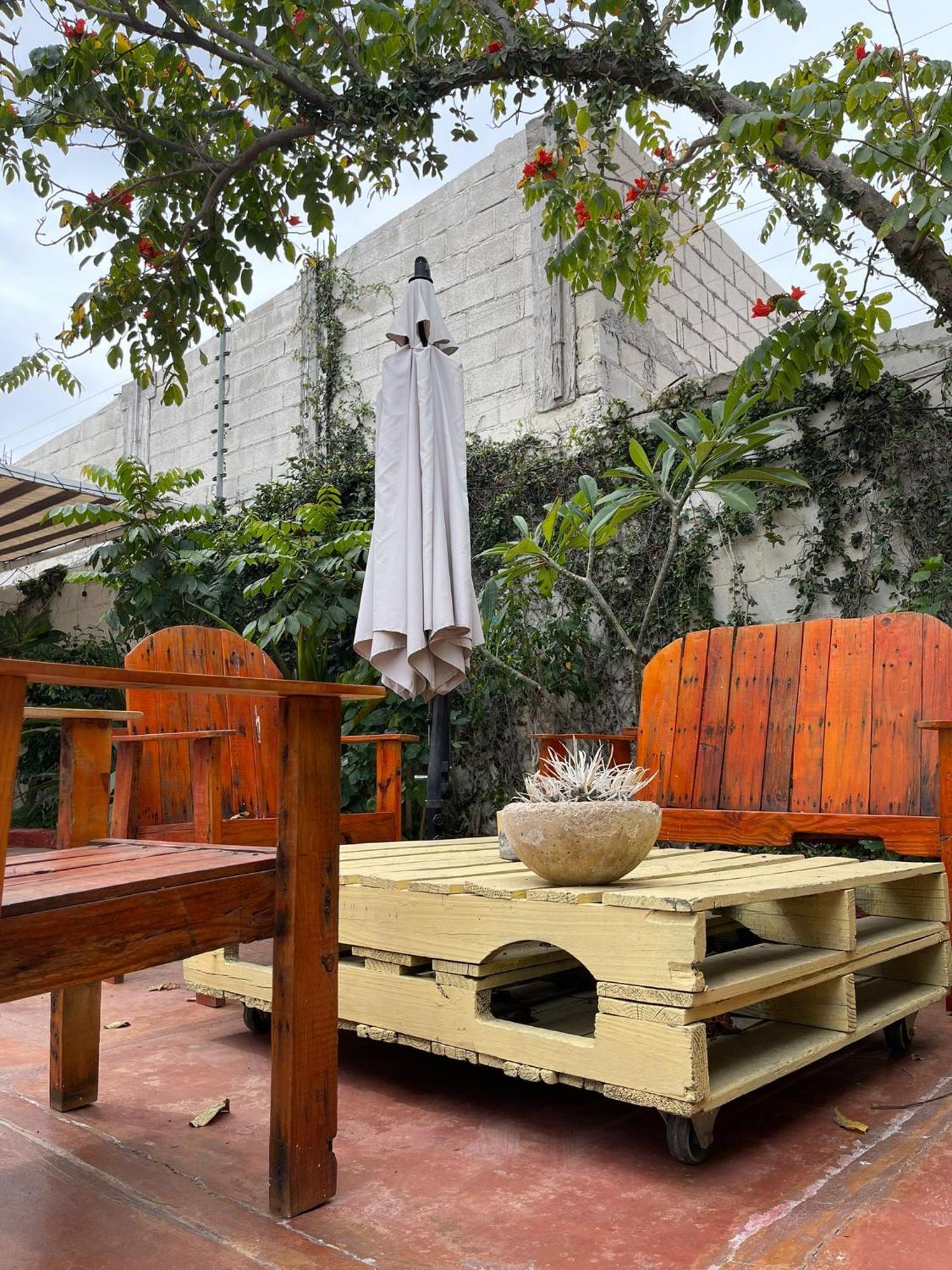 Adventure Inn La Paz Exterior foto